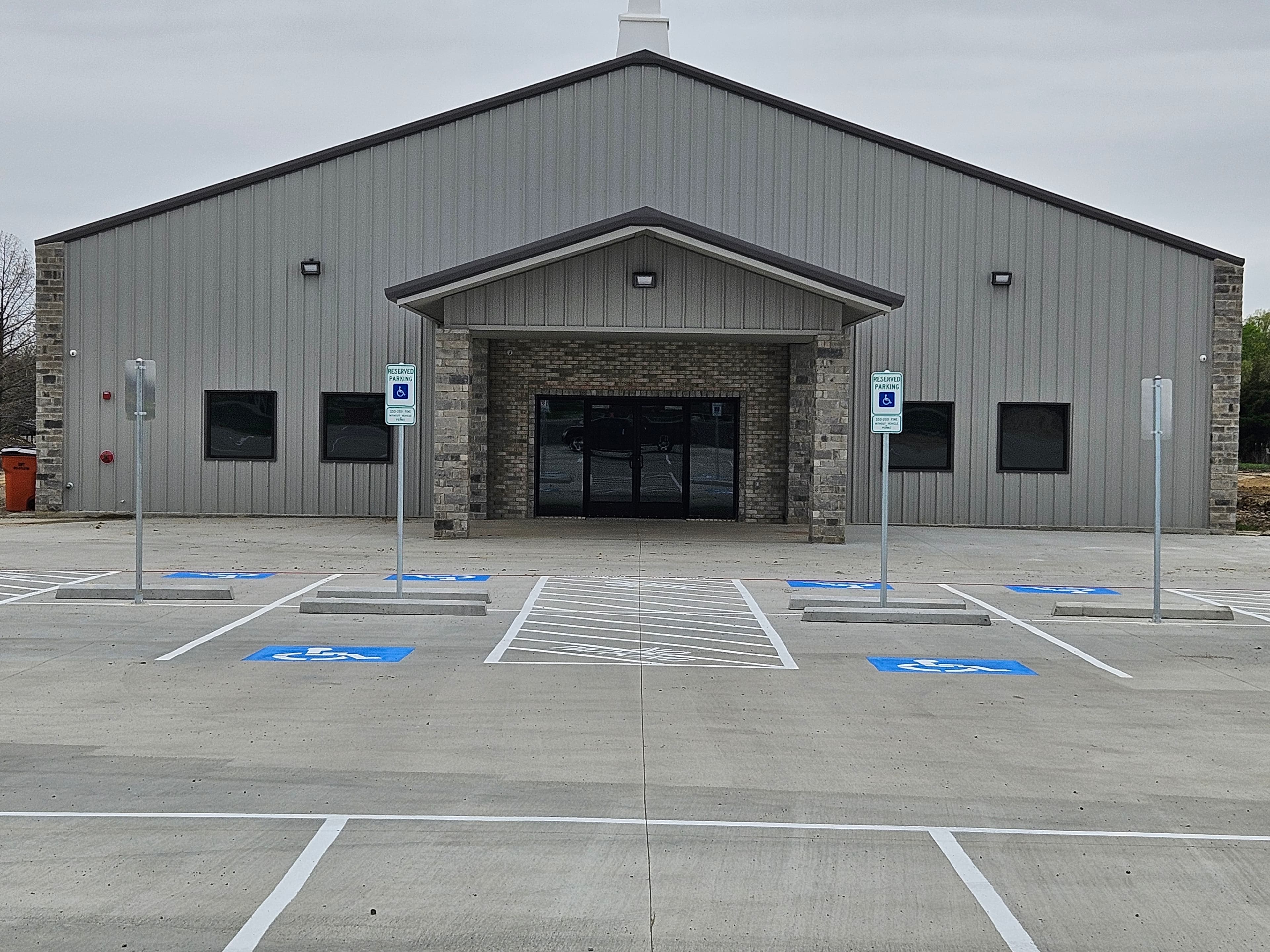 Calvary Baptist Church photo